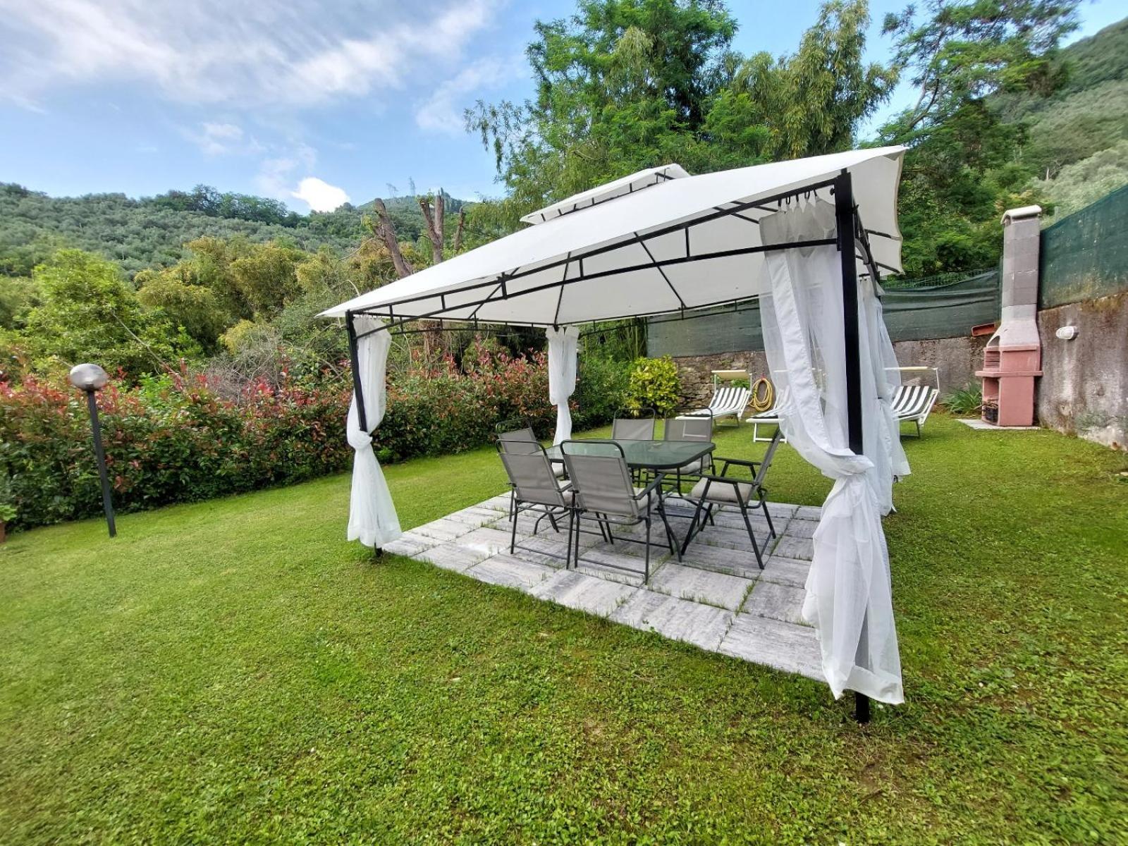 Casa Bianca Villa Pietrasanta Eksteriør bilde