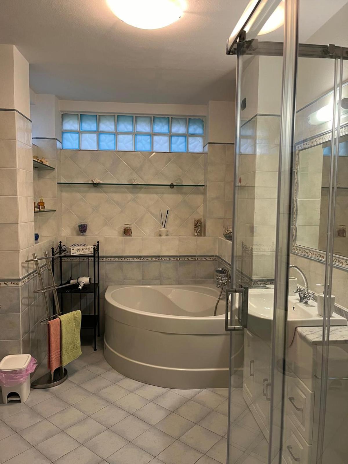 Casa Bianca Villa Pietrasanta Eksteriør bilde